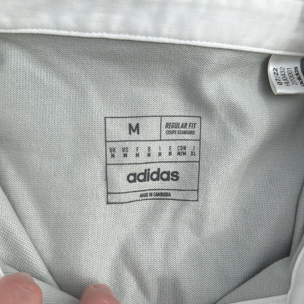 EUC Men's adidas 2023 Player Gray DC United Travel Long Sleeve Polo Size Medium - Picture 2 of 9